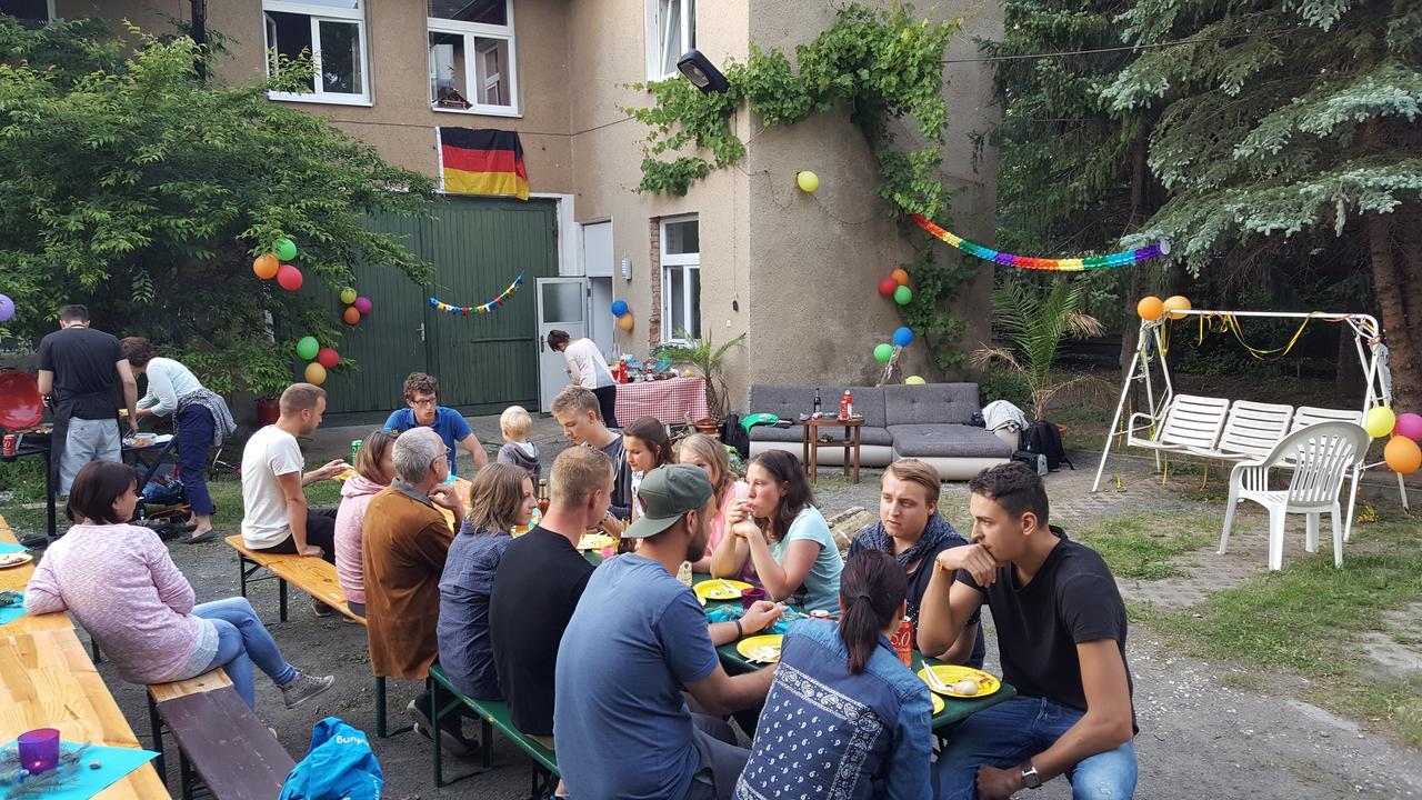 Wohnen Auf Zeit Nahe Leipziger Messe Hostel Buitenkant foto